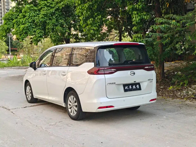 GAC Trumpchi M6 — Фото автомобиля 3