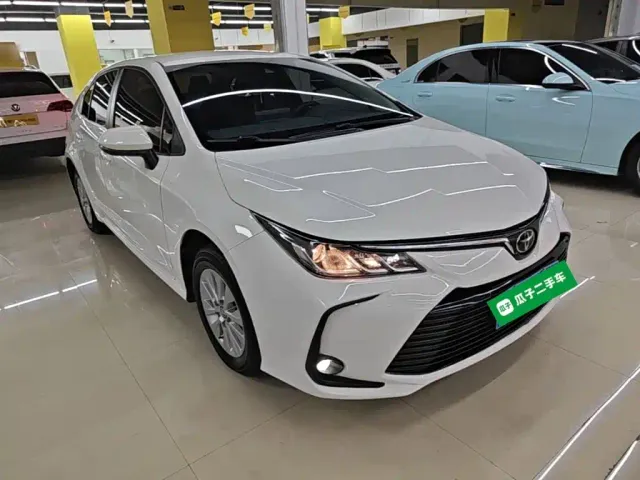Toyota Corolla — Фото автомобиля 3