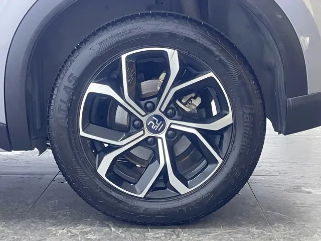 BYD Yuan PLUS — Фото автомобиля 10