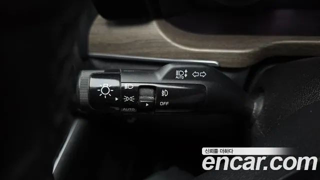 Kia Sorento Sorento 4-е поколение Дизель 2.2 2WD — Фото автомобиля 29