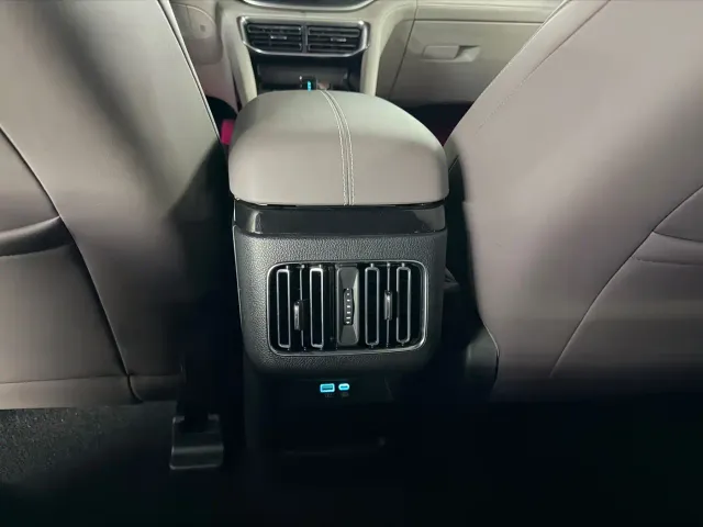 BYD Song PLUS — Фото автомобиля 12