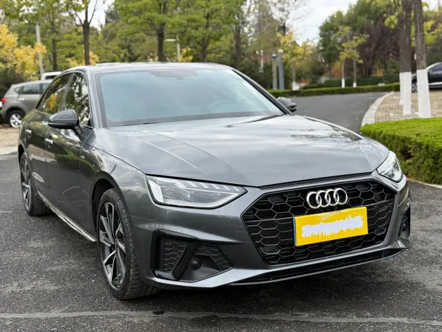 Audi A4L — Фото автомобиля 5