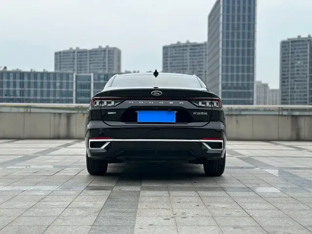 Ford Mondeo — Фото автомобиля 11