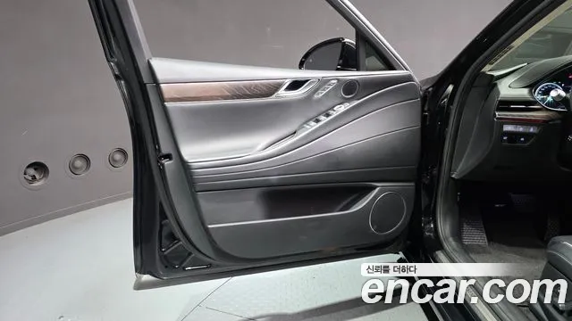 Genesis G80 — Фото автомобиля 21