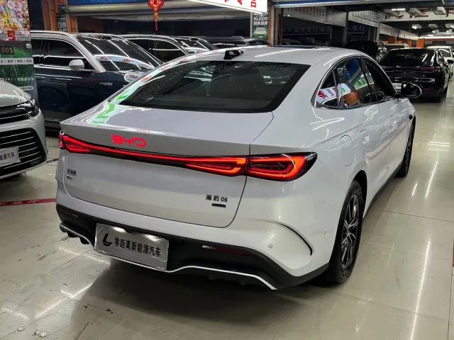 BYD Seal 06 — Фото автомобиля 6
