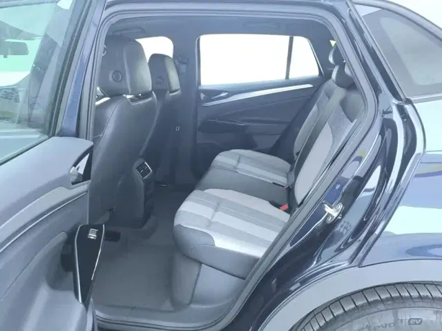 Volkswagen ID.4 Crozz — Фото автомобиля 11