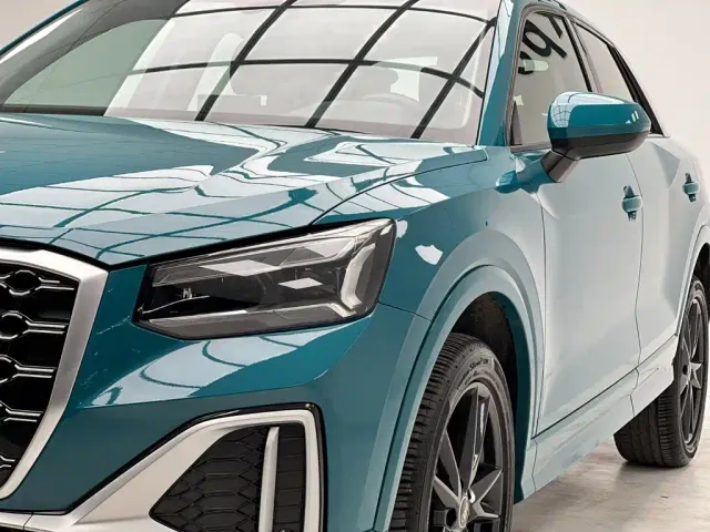 Audi Q2L — Фото автомобиля 4