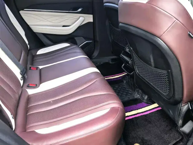 Geely Xingyue L — Фото автомобиля 5