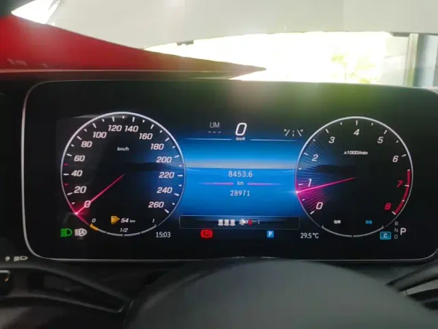 Mercedes-Benz C-Class — Фото автомобиля 11