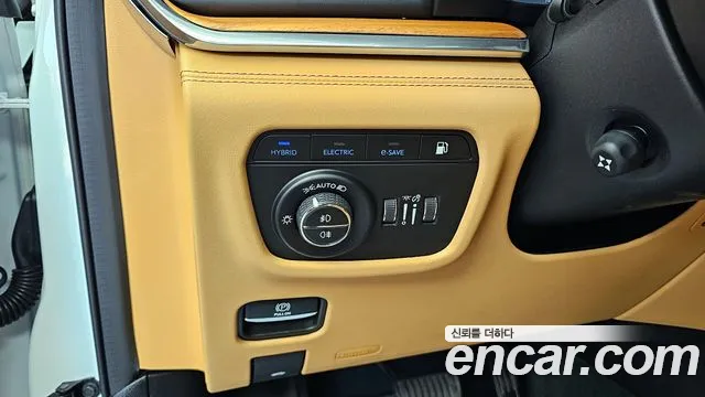 Jeep Cherokee — Фото автомобиля 16
