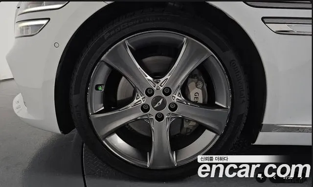 Genesis G80 Бензин 2.5 турбо AWD — Фото автомобиля 5