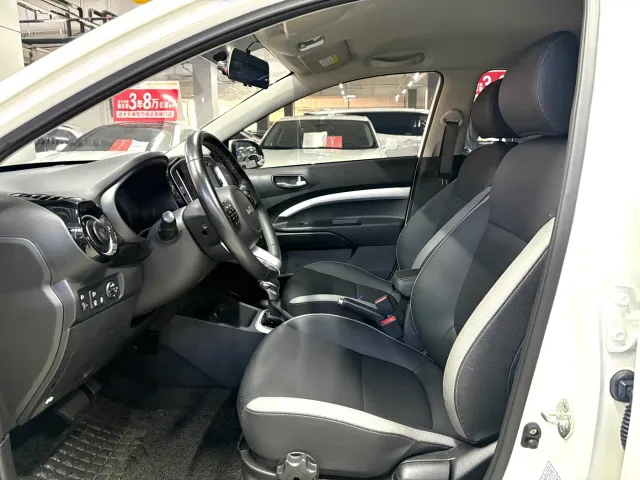 Kia KX1 — Фото автомобиля 4