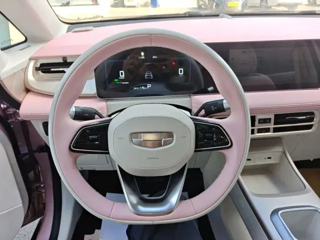 Geely Geometry E Firefly — Фото автомобиля 10