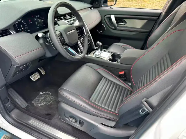 Land Rover Discovery Sport — Фото автомобиля 4