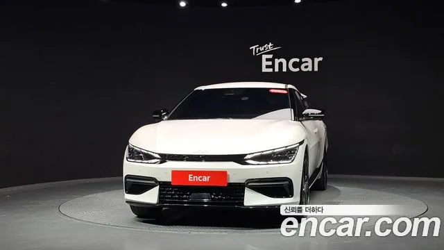 Kia EV6 Long Range — Фото автомобиля 3