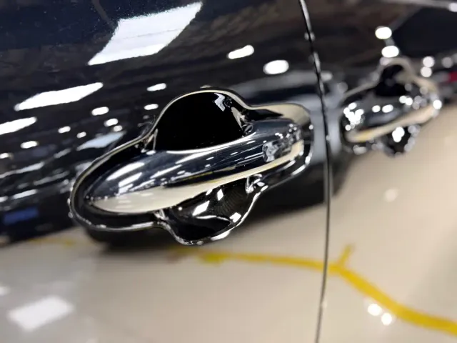 Toyota Alphard — Фото автомобиля 11