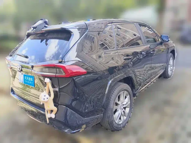 Toyota Wildlander — Фото автомобиля 2