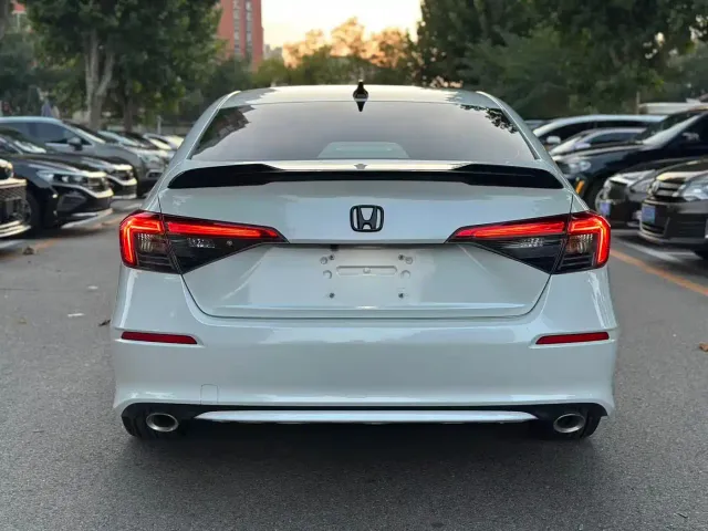 Honda Civic — Фото автомобиля 6