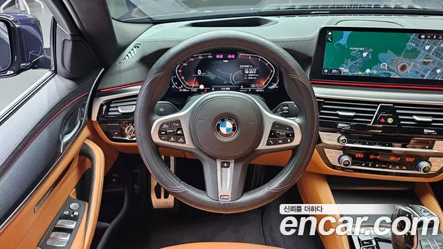 BMW 5 Series G30 — Фото автомобиля 13
