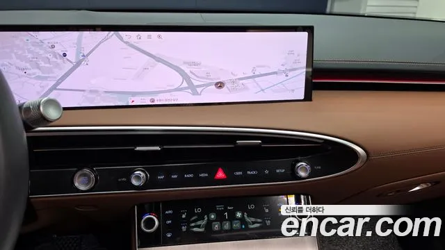 Genesis GV70 — Фото автомобиля 19