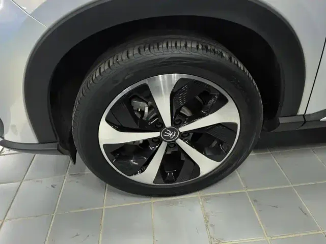 BYD Song PLUS — Фото автомобиля 6