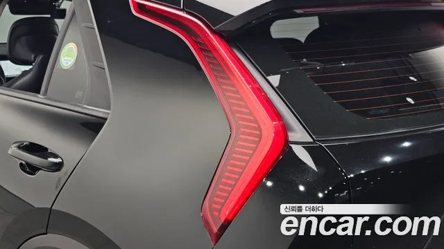 Kia Niro Niro (New) — Фото автомобиля 23