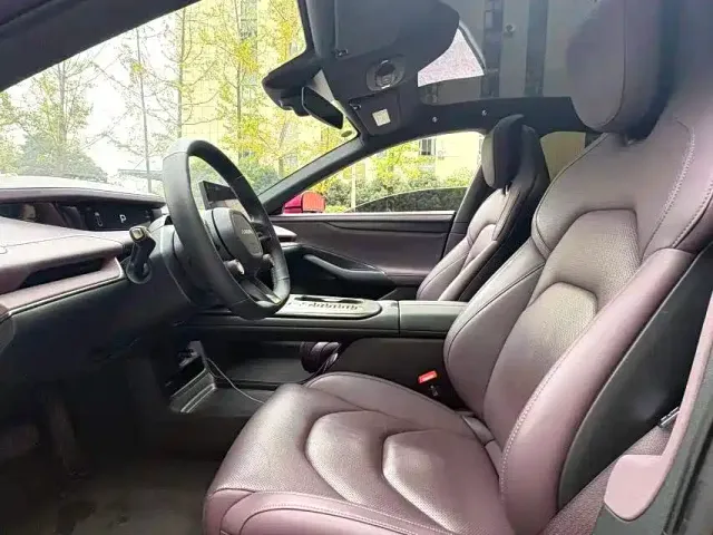 Xiaomi SU7 — Фото автомобиля 6