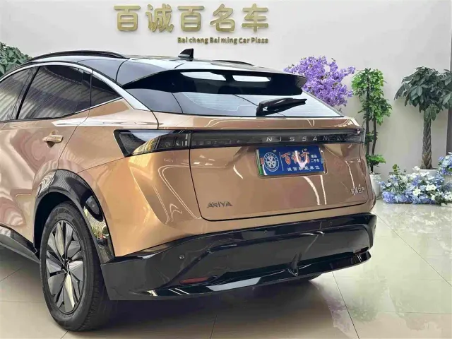 Nissan Ariya — Фото автомобиля 8