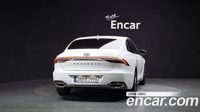 Hyundai Grandeur Новый Grandeur IG — Фото автомобиля 4