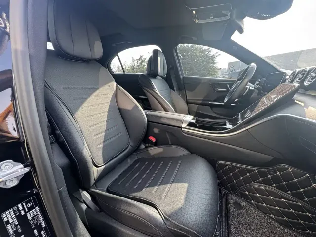 Mercedes-Benz C-Class — Фото автомобиля 15