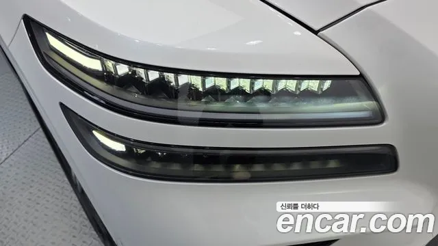 Genesis GV80 — Фото автомобиля 20
