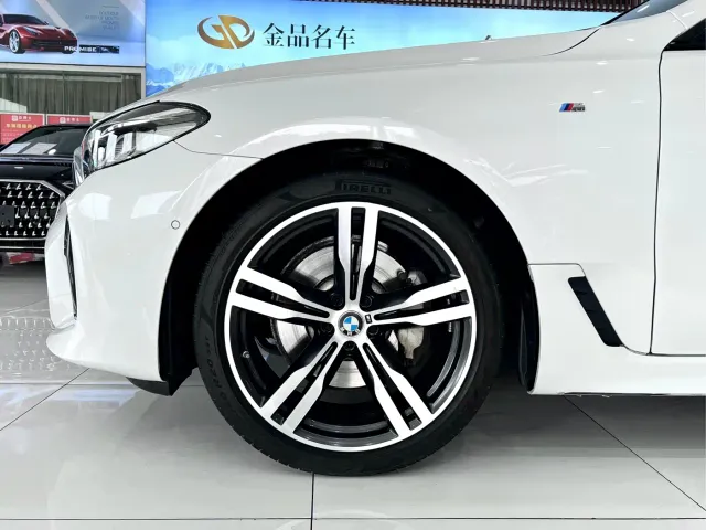 BMW 6 Series Gran Turismo — Фото автомобиля 27