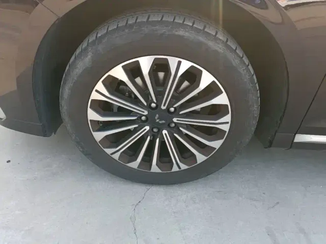 Wuling Victory — Фото автомобиля 22