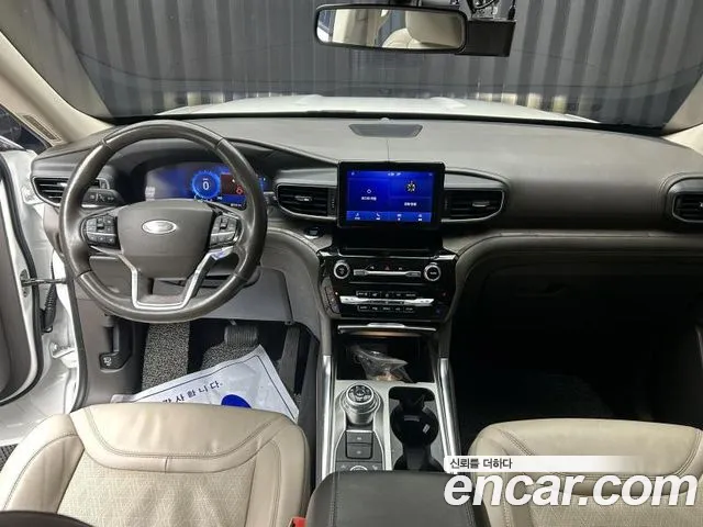 Ford Explorer Explorer 6 поколение 3.0 Platinum 4WD — Фото автомобиля 6