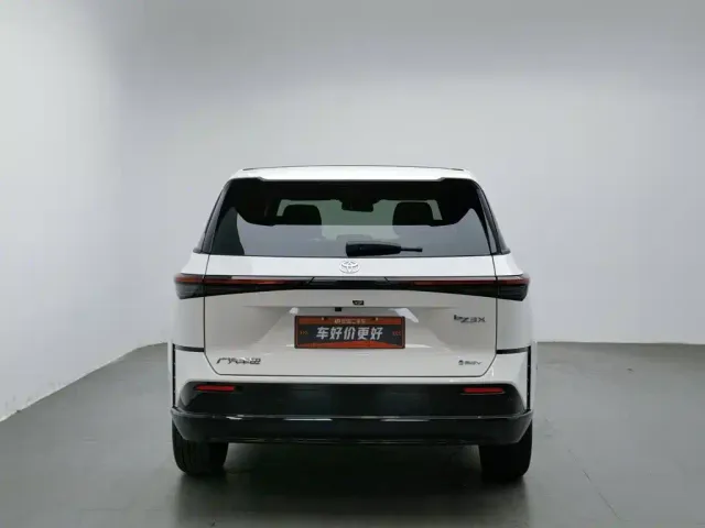 Toyota BoZhi 3X — Фото автомобиля 4