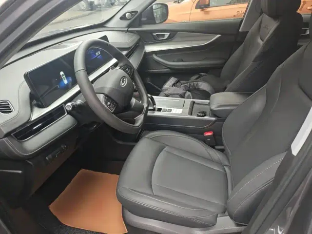 Chery Tiggo 8 — Фото автомобиля 14