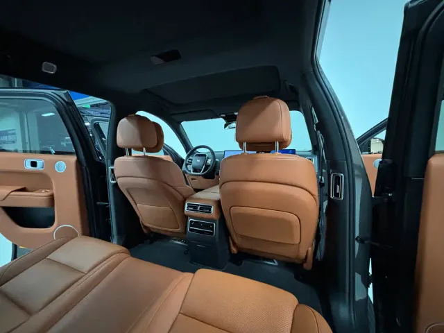 Li Auto L7 — Фото автомобиля 7