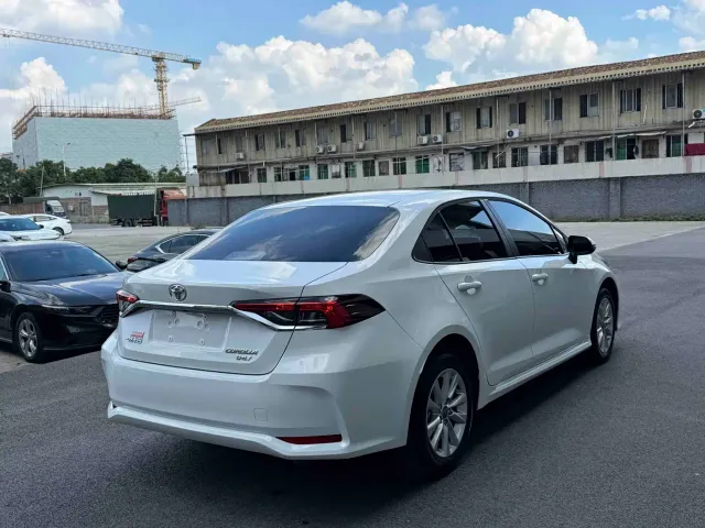 Toyota Corolla — Фото автомобиля 9