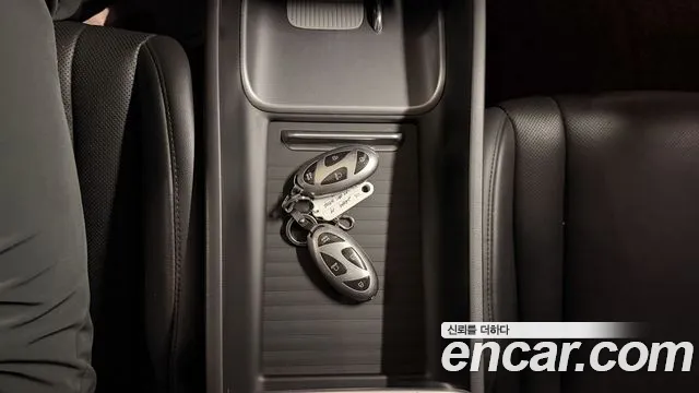 Hyundai Grandeur GN7 — Фото автомобиля 9