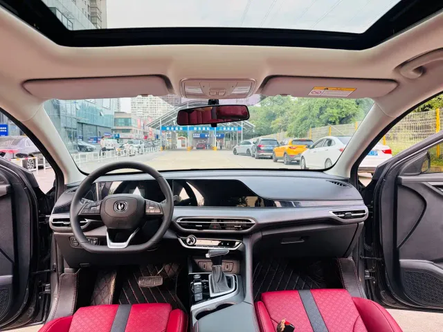 Changan Eado — Фото автомобиля 6