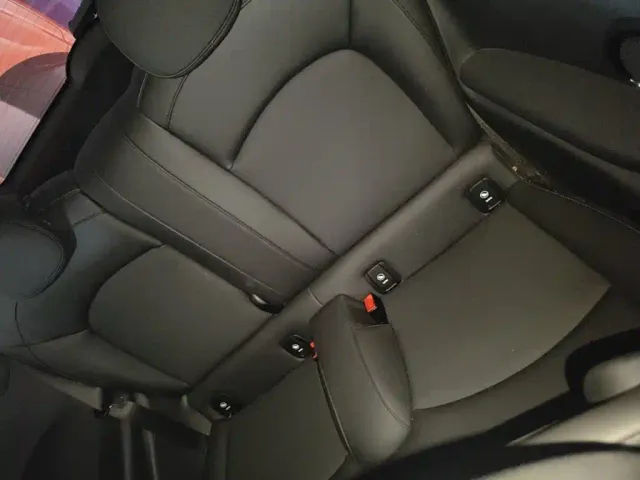 MINI Hatch — Фото автомобиля 16
