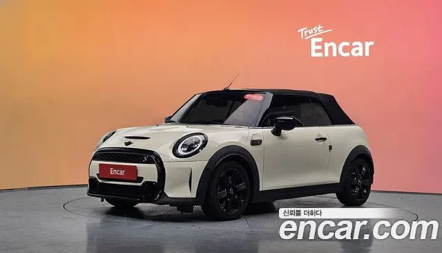 Фотография автомобиля — MINI Cooper Convertible