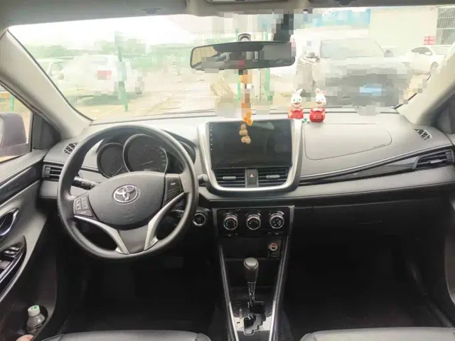 Toyota YARiS L Zhi Xuan — Фото автомобиля 12