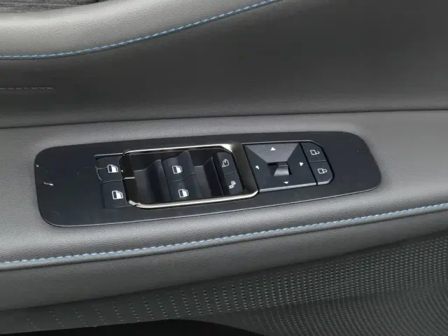 Ford Edge — Фото автомобиля 9