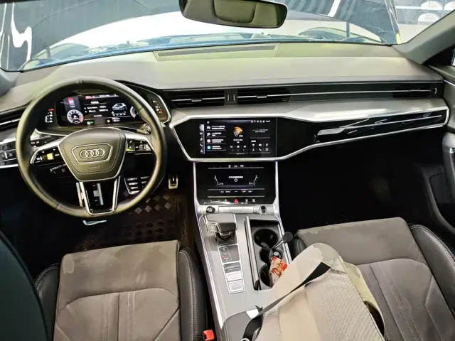 Audi A6L — Фото автомобиля 5