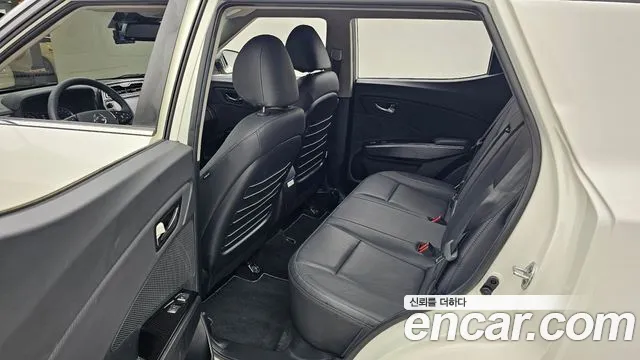 KG_Mobility_Ssangyong TIBOLI Very New Tivoli Бензин 1.5 2WD — Фото автомобиля 11