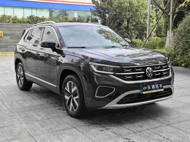 Volkswagen Tayron — Фото автомобиля 3