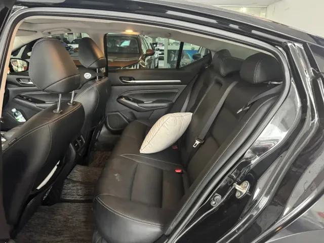 Nissan Teana — Фото автомобиля 5