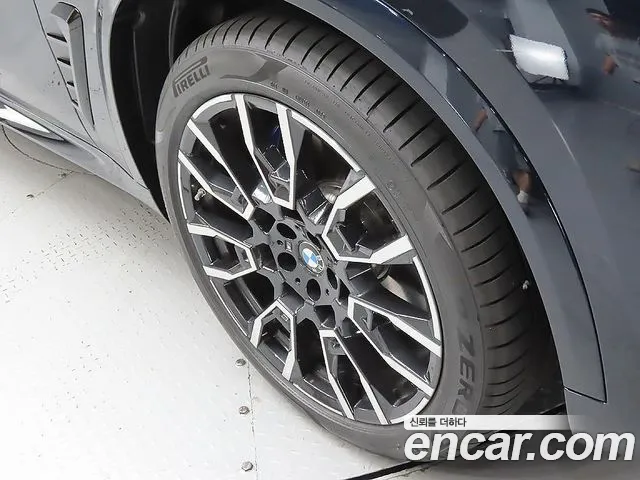 BMW X5 xDrive 40i M Sport — Фото автомобиля 5
