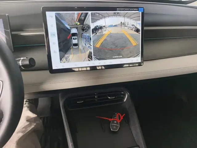 BYD Seal 05 DM-i — Фото автомобиля 12
